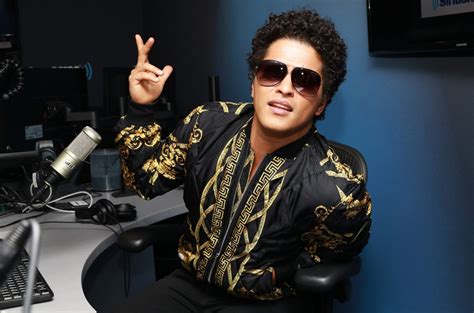 bruno mars Versace